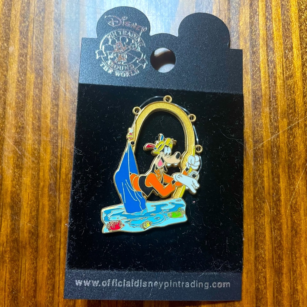 Fishing Goofy Enamel pin